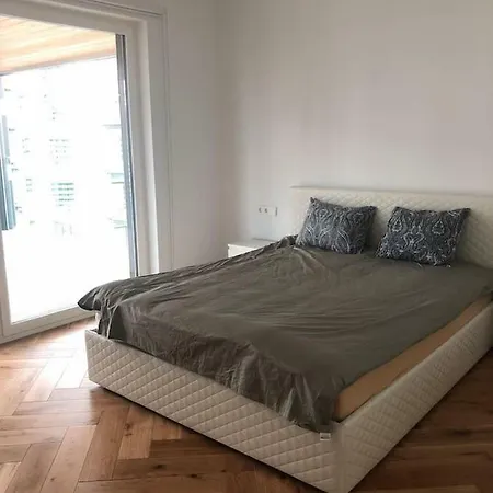 2019 Luxury With A Huge Balcony Lejlighed